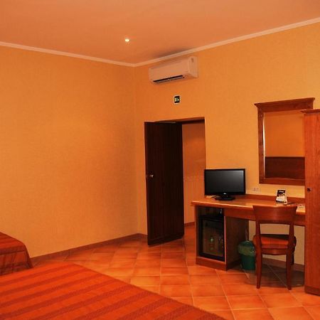 Colonna Room Rental Frascati Rum bild